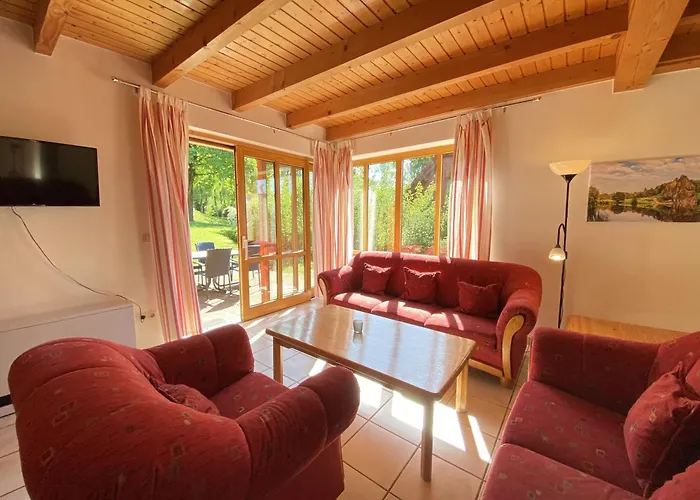 28 بيت للعطل