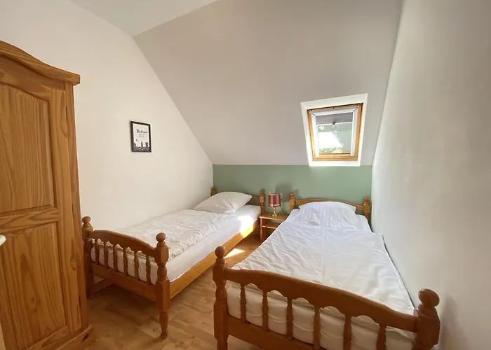 بيت للعطل 28 *